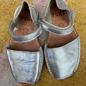 Pons Toddler Girl Metallic Silver Sandals